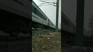 High speed 🚄 Vande Bharat Express 😍💯 #shorts #viralvideo #shortsvideo #trending