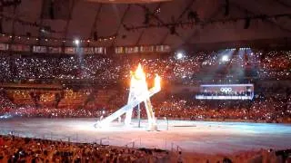 Vancouver 2010 Olympic Cauldron Gets Lit At BC Place!