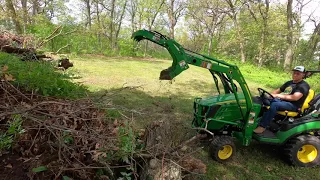 1025r Grapple Cleanup! AV20f Frontier grapple and King Kutter flex hitch rotary cutter!