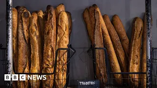 French baguette gets Unesco heritage status – BBC News