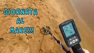 Al mare con il Metal Detector! Quanto si guadagna?