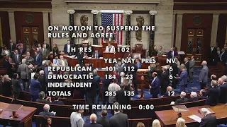 Senate reaches deal, averts government shutdown