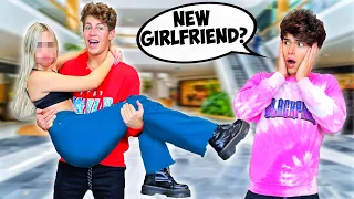 TRYING TO FIND A NEW GIRLFRIEND!