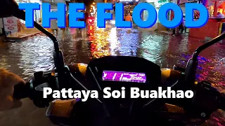 🇹🇭 The flood, Pattaya Soi Buakhao after the rain - October 2022 drive through Thailand