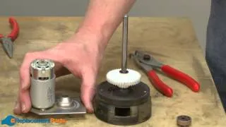 How to Replace the Spindle Shaft Assembly on a Black and Decker CST1200 String Trimmer (90522788SV)