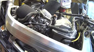 Honda NT650 Bros/Hawk GT Engine removal Part One (oil, coolant, carburettors and exhaust)