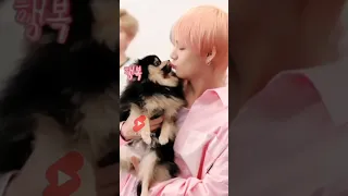 Tae so much love his baby🐯🐶|| kim yeontan😘~~kim taehyung bts ||#shorts#bts#taehyung#yeontan#v#trend