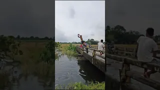 standing gainer in water 💦