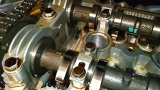 замена прокладки клапанной крышки ,состояние мотора тайота аурис 2007год мотор 4zz-fe .