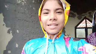 My New Rain Coat 😀 | Daisy Kaha Gyi 🙂