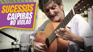 Goianito tocando sucessos caipiras no violão