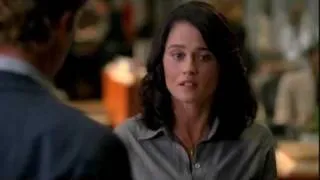 The Mentalist 1x11 scene - "He's lying through his teeth, isn't he?"