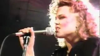 Go-Go's - Lust To Love (Totally Go-Go's Live '81)