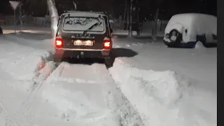 Завалило снегом. Нива выручает. Рабочие будни спасены. 22.12.22г.