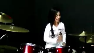 Mere Khwabon Mein Jo Aaye .drums playing cute girl