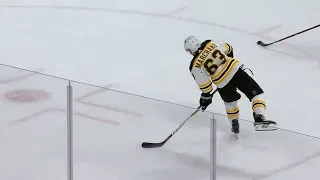 Marchand capitalizes on Bergeron's set-up