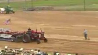 IH 1468 V8 Pulling Farm Stock