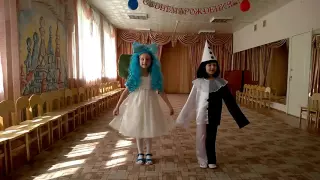 Песня " Игрушки заводные"