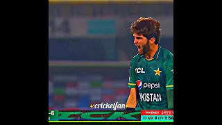 Shaheen Afridi in angry mode 😡 || #shorts #cricketfan #levelhai #cricket #pakvsaus