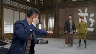 Japanese samurai despised Chinese kung fu,and the kung fu master killed him with invincible punches.