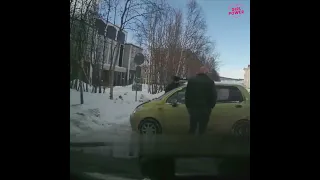 Что с водителем? What about the driver?