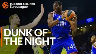 Dunk of the Night: Bryant Dunston, Anadolu Efes Istanbul