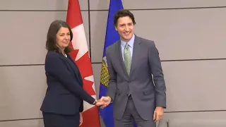 PM Trudeau and Alberta Premier Danielle Smith meet ahead of first ministers' meeting – Feb. 7, 2023