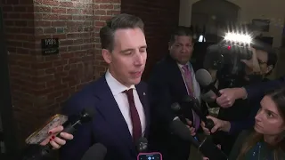 Hawley says the GOP needs change after 2022 midterms