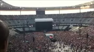 Stromae alors on danse stade de France premiere partie concert black eyed peas 25/06/2011