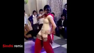 Girl Dance On Balochi Remix Song - Sindhi Remix