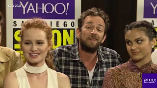 Luke Perry talks about playing himself on 'The Simpsons'