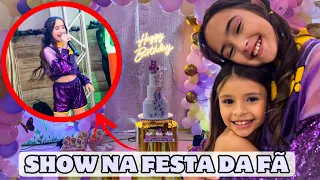 BELINHA FEZ UM POCKET SHOW NA FESTA DE ANIVERSÁRIO DE UMA FÃ