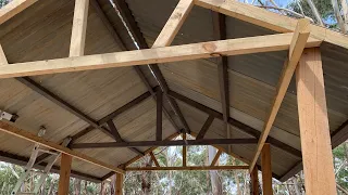 Building an off grid Bathroom Cabin / Shack - Install the roofing iron