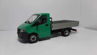 ГАЗель Next (ГАЗ А21 R23). Масштабная модель автомобиля 1:43.