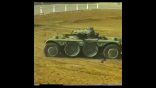 Panhard EBR -  КОЛЕСНИК КОТОРЫЙ РАЗОРВАЛ РАНДОМ - В РЕАЛЬНОЙ ЖИЗНИ