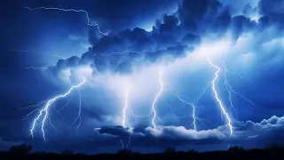 Heavy rain with a thunderstorm | EPIC THUNDER & RAIN | Rainstorm Sounds For Relaxing, Focus or Sleep