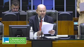 Plenário – Comissão Geral avalia panorama do trabalho no Brasil – 03/05/2022