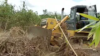SHANTUI DOZER SD16 clearing new opening road fontiberde housing project