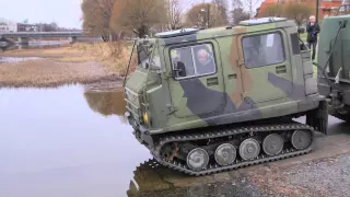 Amphibious BV206