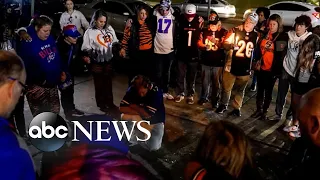 NFL fans coming together after Hamlin’s cardiac arrest | ABCNL