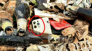 O.M.G!😱 Found abandoned phone at the Landfill - OPPO F5 Pro Max