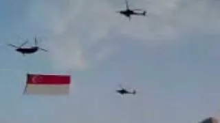 NDP 2007 Rehearsal Chinook Flag Flypast 04-08-07