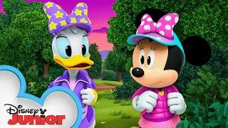 The Great Outdoors | Minnie's Bow-Toons: Camp Minnie 🏕 | @disneyjunior
