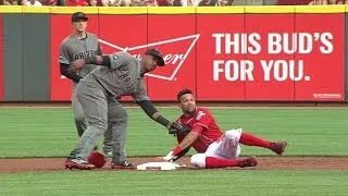 ARI@CIN: Hamilton swipes second after call overturned