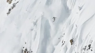 Skier Outruns Massive Avalanche