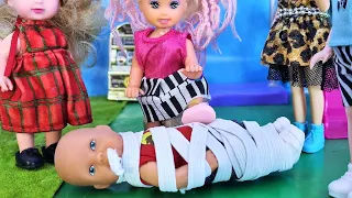 KATYA AND MAX ARE A FUNNY FAMILY! BARBIE Dolls AND LOL collection of funny OLD episodes of Darinelka