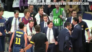 Polémica jugada de Sada y tangana en el Real Madrid-Barça de la Final ACB 2013