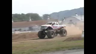 Bloomsburg Monster Truck Freestyle:  Summit Racing Bigfoot 7