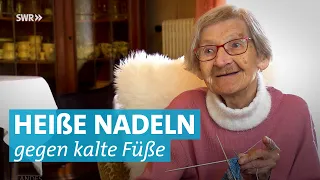 95-Jährige Seniorin strickt Socken für Bedürftige