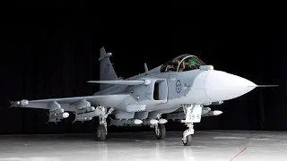 The First Jas-39 Gripen E | The Newest and Most Modern Variant!  How Good Is It? Overview